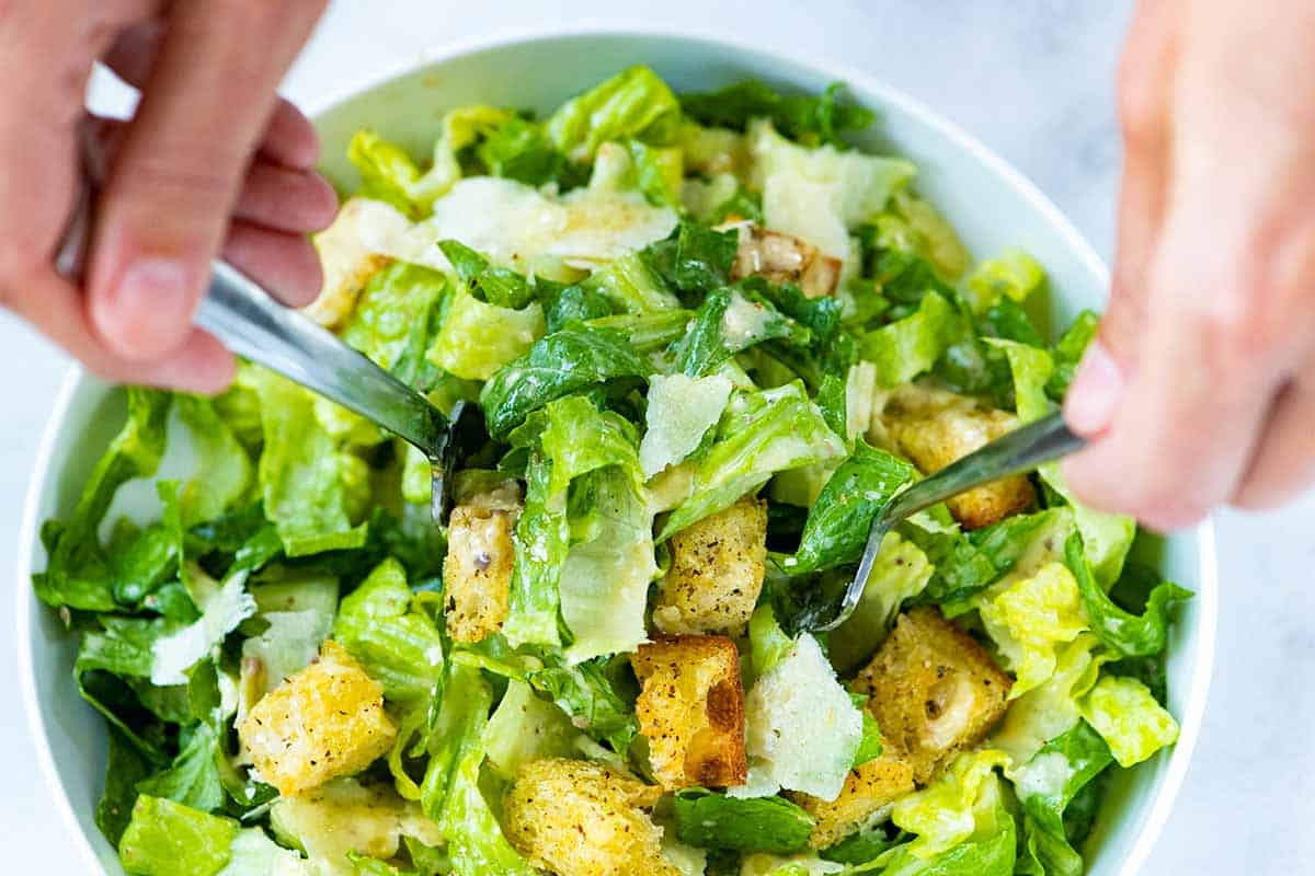 Homemade-Caesar-Salad-Recipe-1-1200